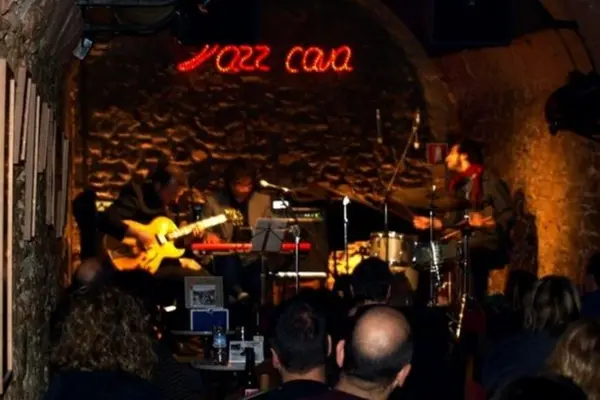 Jazz Cava